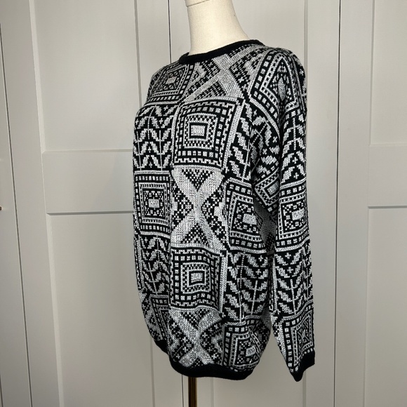 Retro Metallic Sweater - Picture 2 of 6